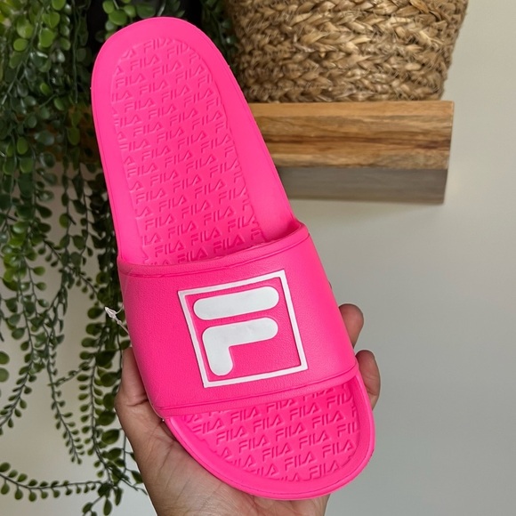 Fila Big Box Logo Slide Sandals Neon Pink Sz 10 - Picture 4 of 5